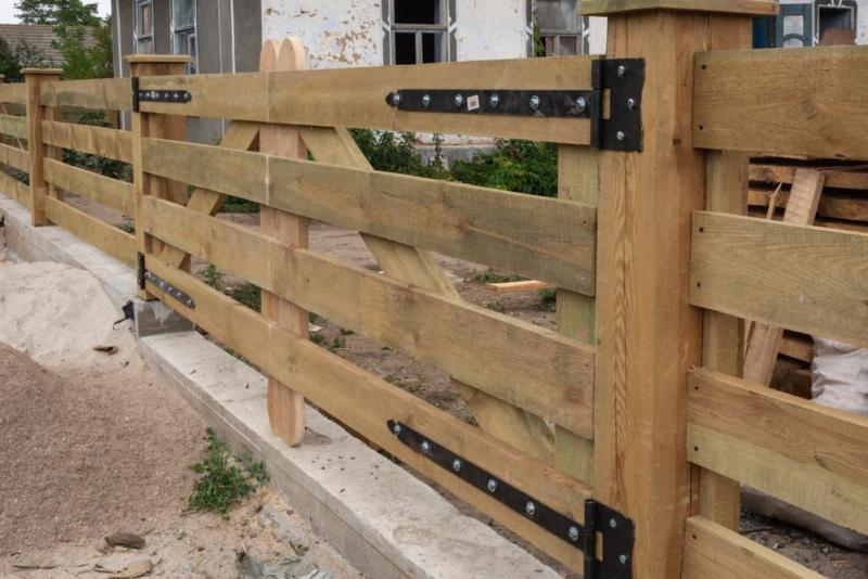 La pose de portail &agrave; Muizon, &eacute;tapes et conseils pour r&eacute;ussir